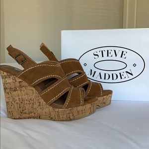 NEW in Box! Steve Madden Eileen Wedge Sandal- Sz 8